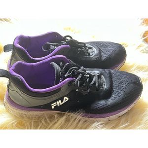 FILA Woman’s Sneakers Size 8 Memory Foam Insoles